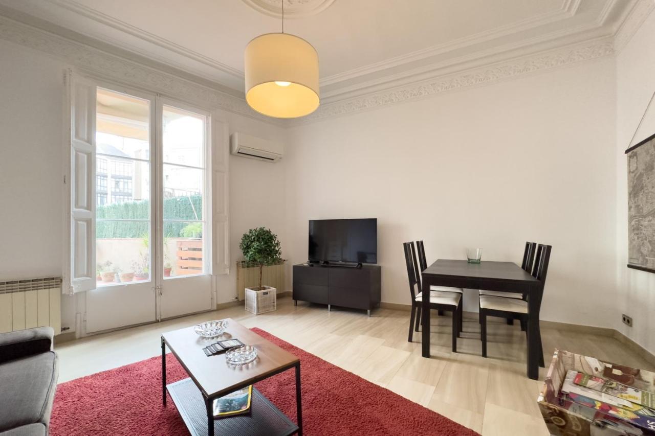 Aparteasy - Passeig De Gracia Apartment Barcelona Luaran gambar